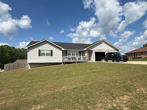 20567 Lewellyn Ln Photo 1