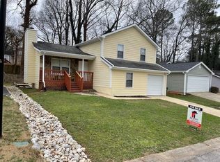 5383 Ridge Forest Dr, Stone Mountain, GA 30083