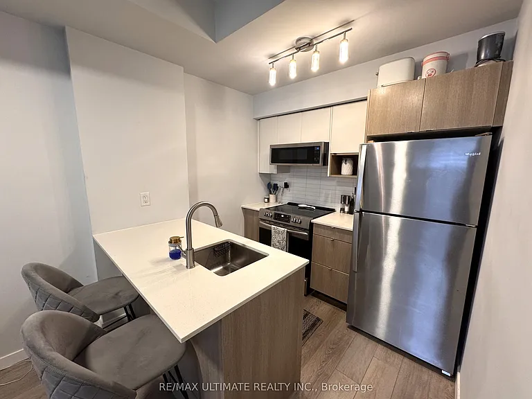 1135 Cooke Blvd #113 — Photo 5
