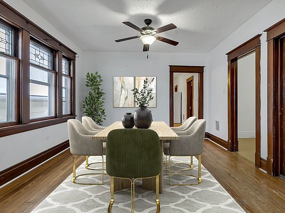 3rd image of 279 Fenton St #B