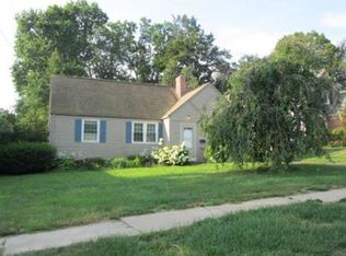 126 Beverly Rd, Wethersfield, CT 06109