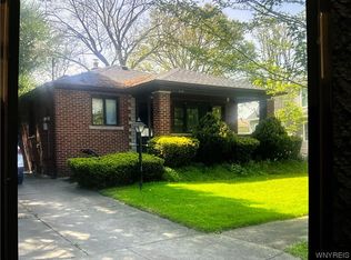 608 78th St, Niagara Falls, NY 14304
