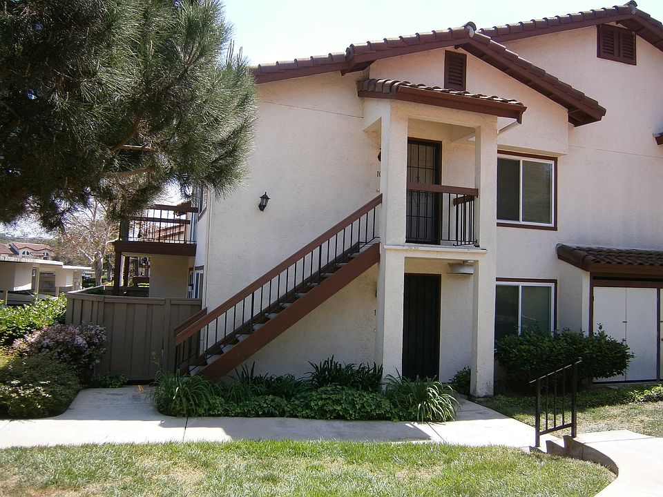 1st image of 4020 Porte La Paz Unit 107
