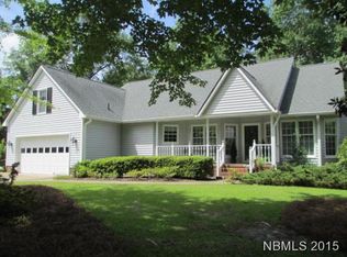 1252 Pine Valley Dr, New Bern, NC 28562