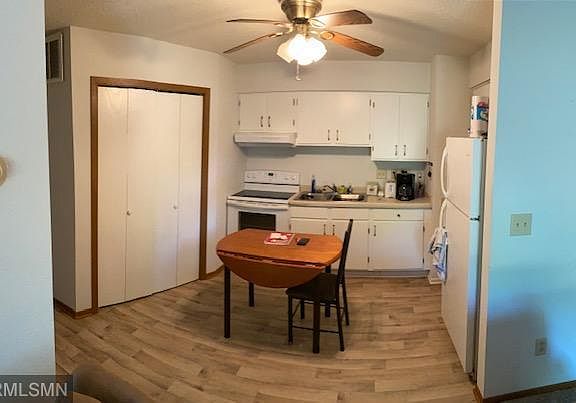 3rd image of 416 S Sibley Ave Unit 203