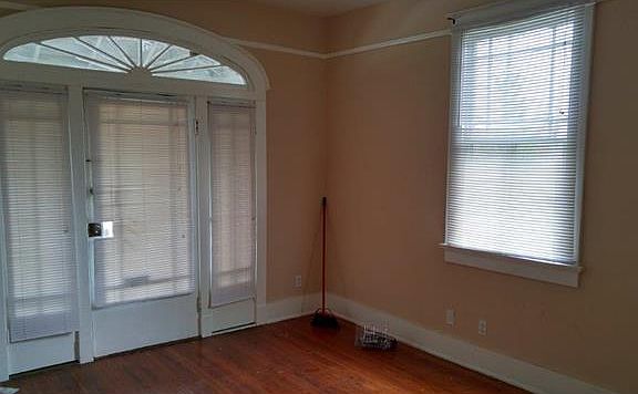 2nd image of 2025 Almonaster Ave
