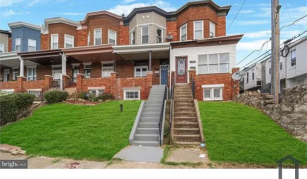 2402 Presbury St — Photo 24