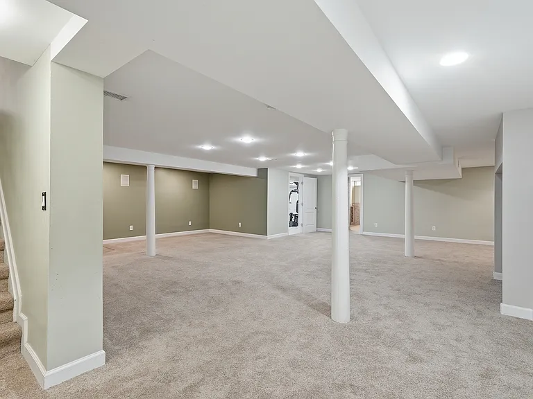 13697 Silent Woods Dr — Photo 27