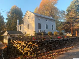 35 Vlei Rd, Rhinebeck, NY 12572