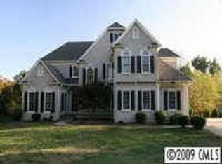 5847 Newcombe Ct, Charlotte, NC 28277