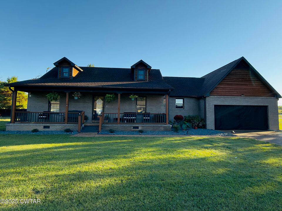 1st image of 16 Brookfield Dr
