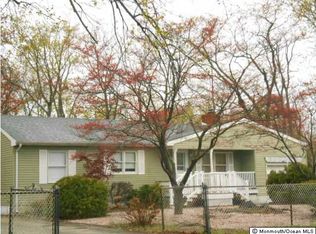 1842 Hinds Rd, Toms River, NJ 08753