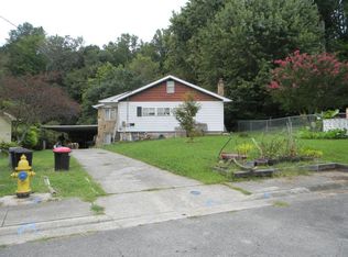 112 Jasper Ln, Oak Ridge, TN 37830