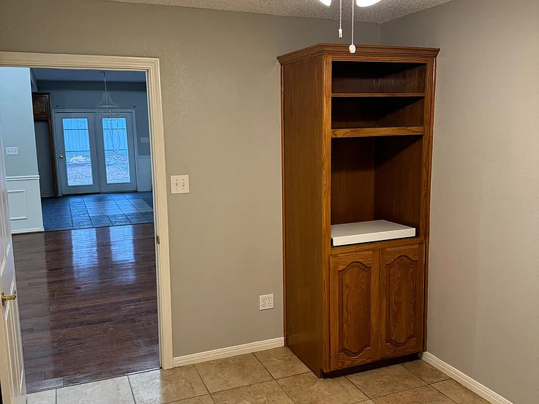 105 Lyndon Dr — Photo 13