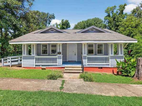 5 Texas St, Honea Path, SC 29654