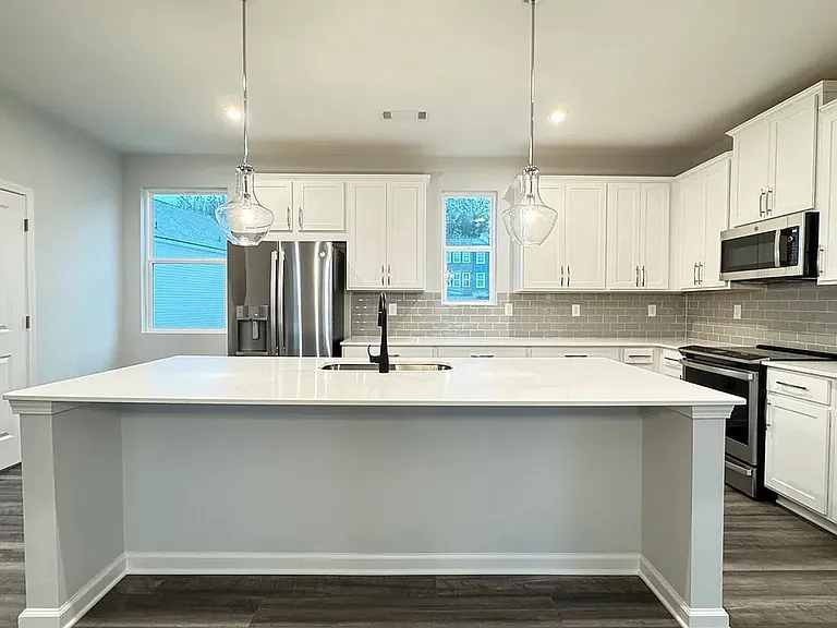 2711 Stream Valley Ln NW — Photo 10