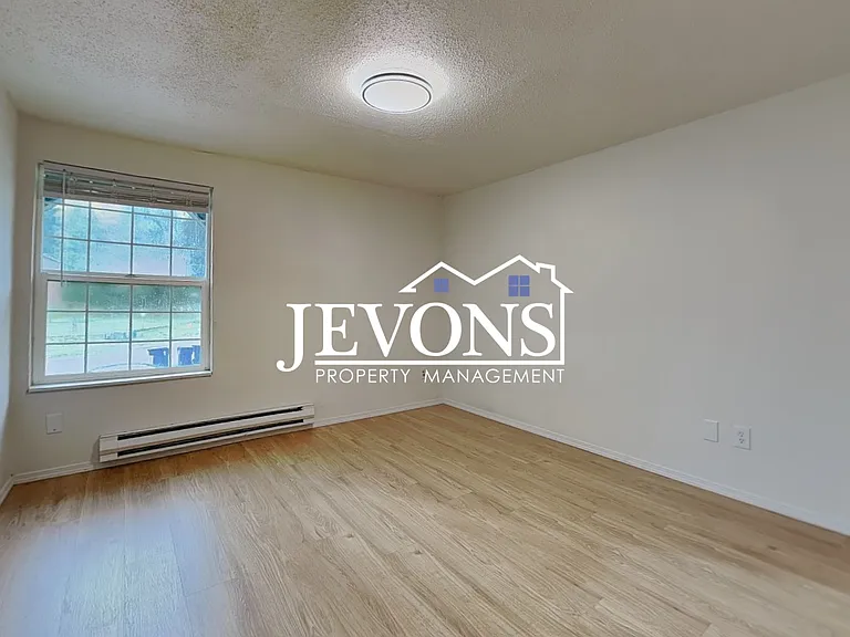 3915 Mason Loop Rd #4 — Photo 20