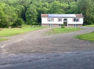 942 Blenheim Hill Rd, Jefferson, NY