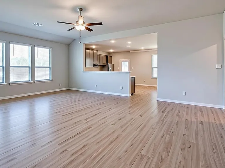 16747 Rockwall St — Photo 4