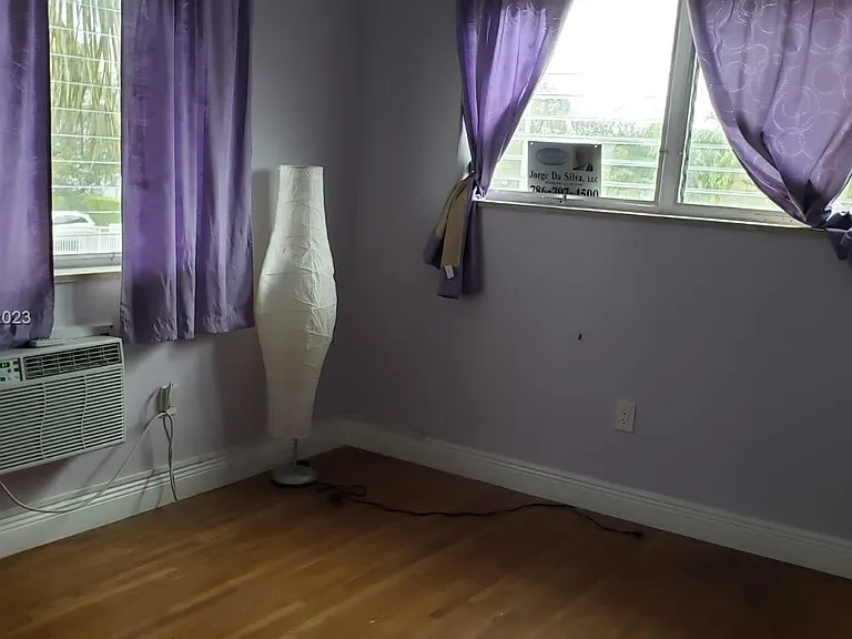 1188 Marseille Dr #4 — Photo 28