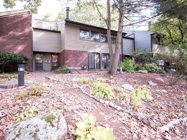 553 Great Elm Way Unit 118, Village Of Nagog Woods, MA 01718