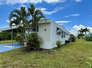 6889 42nd Dr N, Riviera Beach, FL 33404