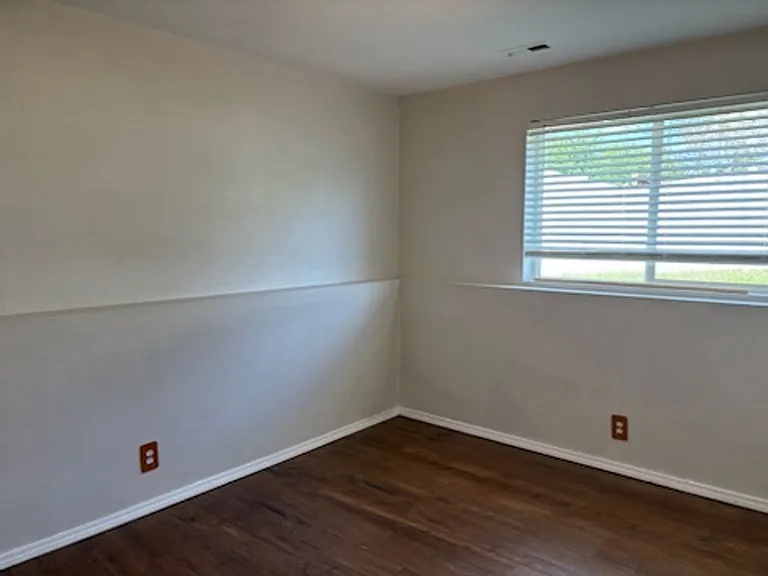 2581 W Grenoble Ln — Photo 15