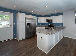 1310 Pawnee St, Leavenworth, KS 66048