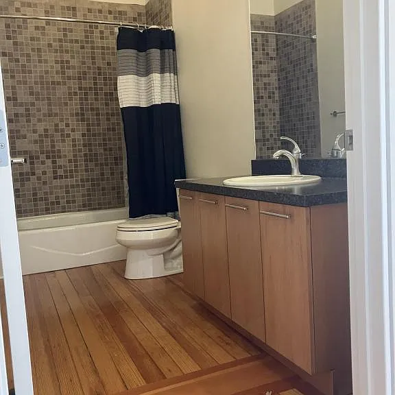 102 E Washington St #203 — Photo 10