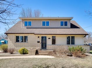 635 Cypress St S, Cambridge, MN 55008