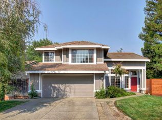 8814 Starfall Way, Elk Grove, CA 95624