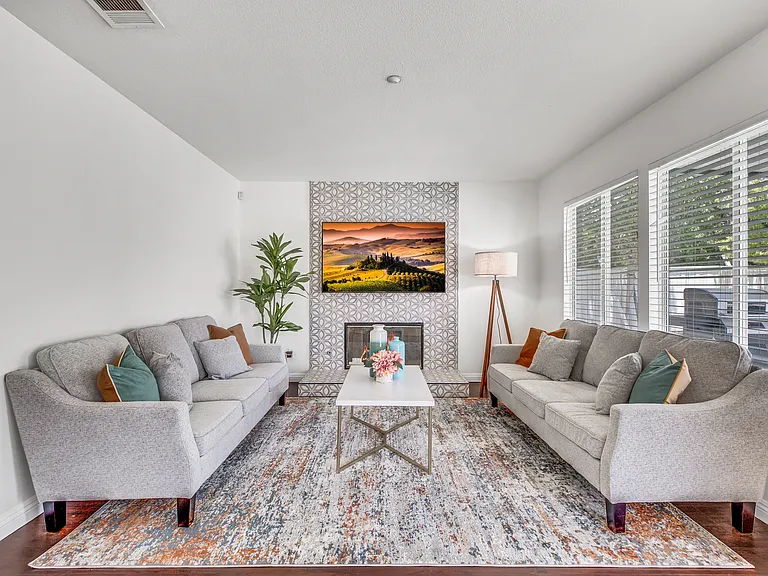 7642 Northrop Dr — Photo 30