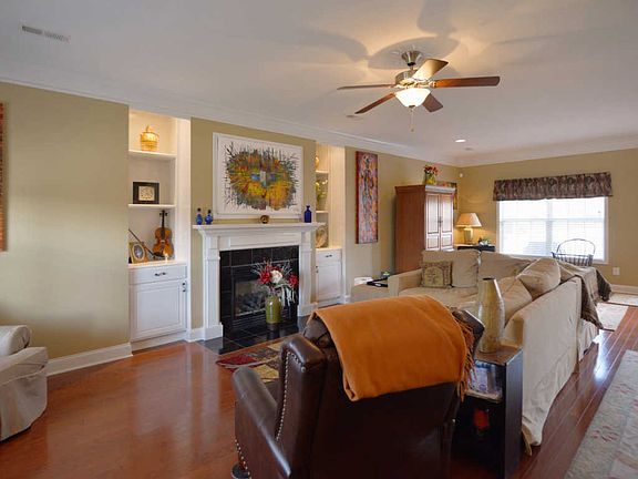 5th image of 7518 Willowcreek Pointe Ln