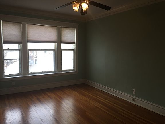 4th image of 5340 S Woodlawn Ave APT 3
