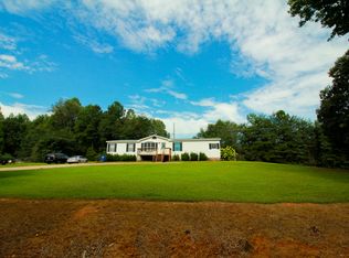 104 New Image Dr, Lula, GA 30554