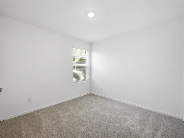 1625 Elliott Rd — Photo 10