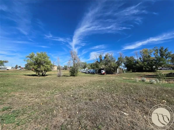 Nhn South St #5, Baker, MT 59313