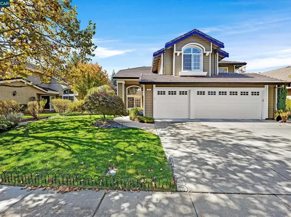 121 Parkhaven Dr, Danville, CA 94506