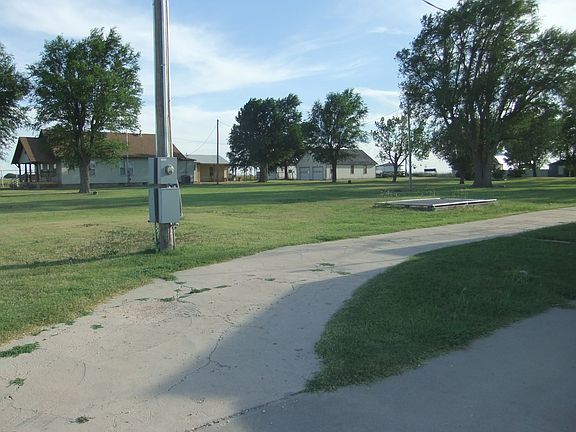 4th image of 8155 County Road 6