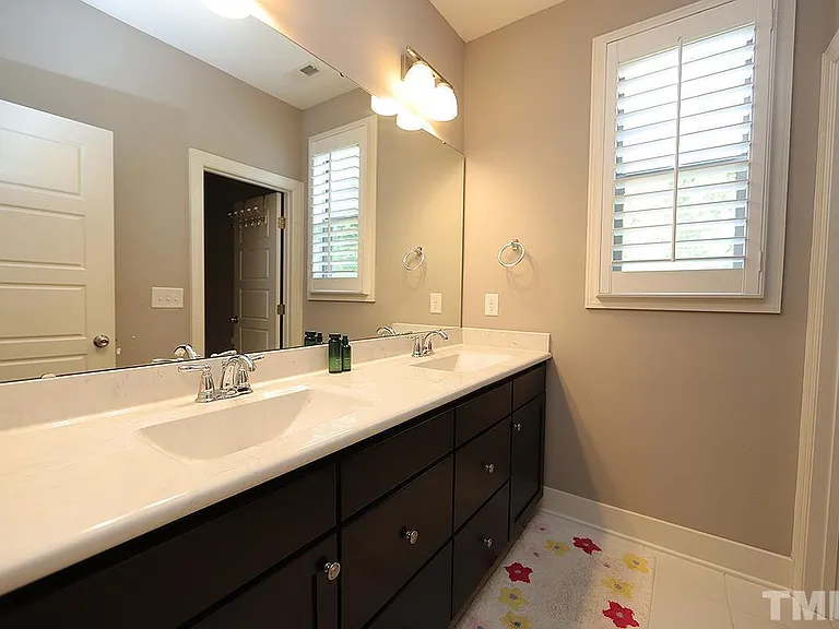 824 Laurel Garden Way — Photo 13