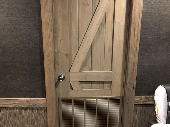 3rd image of 10114 Katydid Ln