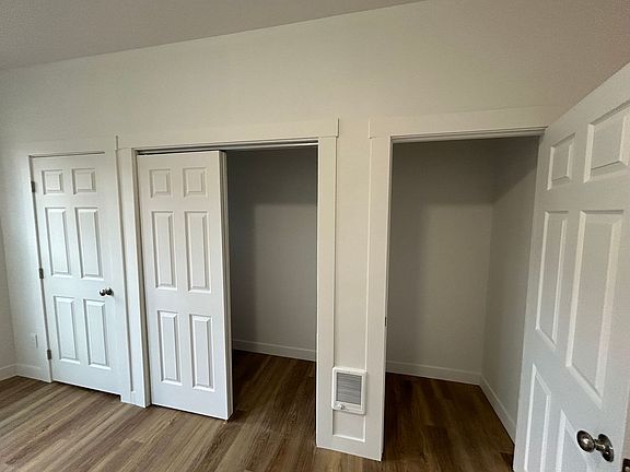 3rd image of 1428 W 10th Ave #10