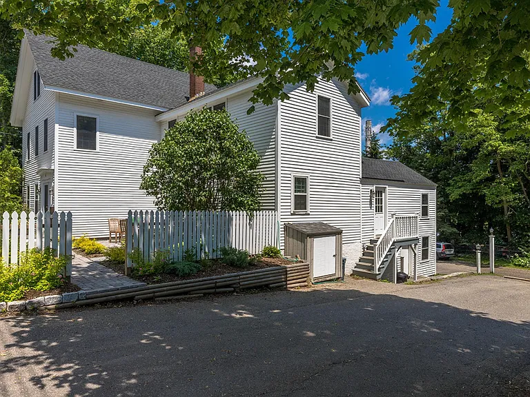 4 Free St #1 — Photo 17
