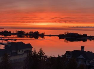 4072 Harborview Rdg, Petoskey, MI 49770