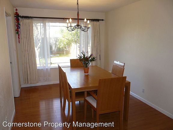 4th image of 1363 Crailford Ct