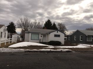 1318 D St SW, Ephrata, WA 98823