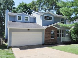 3182 Harlequin Ln, Saint Louis, MO 63139