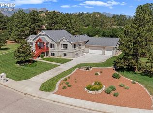 7470 Winding Oaks Dr, Colorado Springs, CO 80919