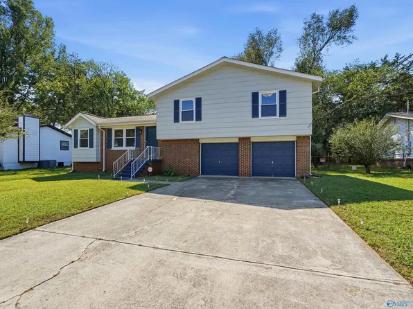 4045 Knollbrook Dr NW, Huntsville, AL 35810