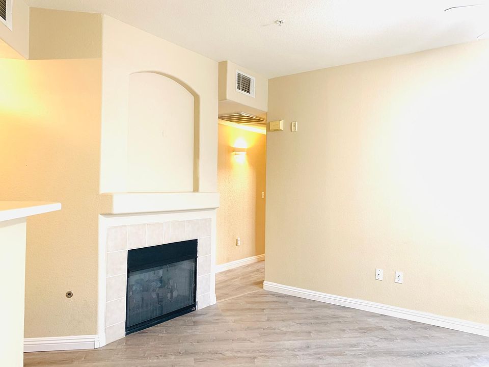 1st image of 7217 S Durango Dr #211